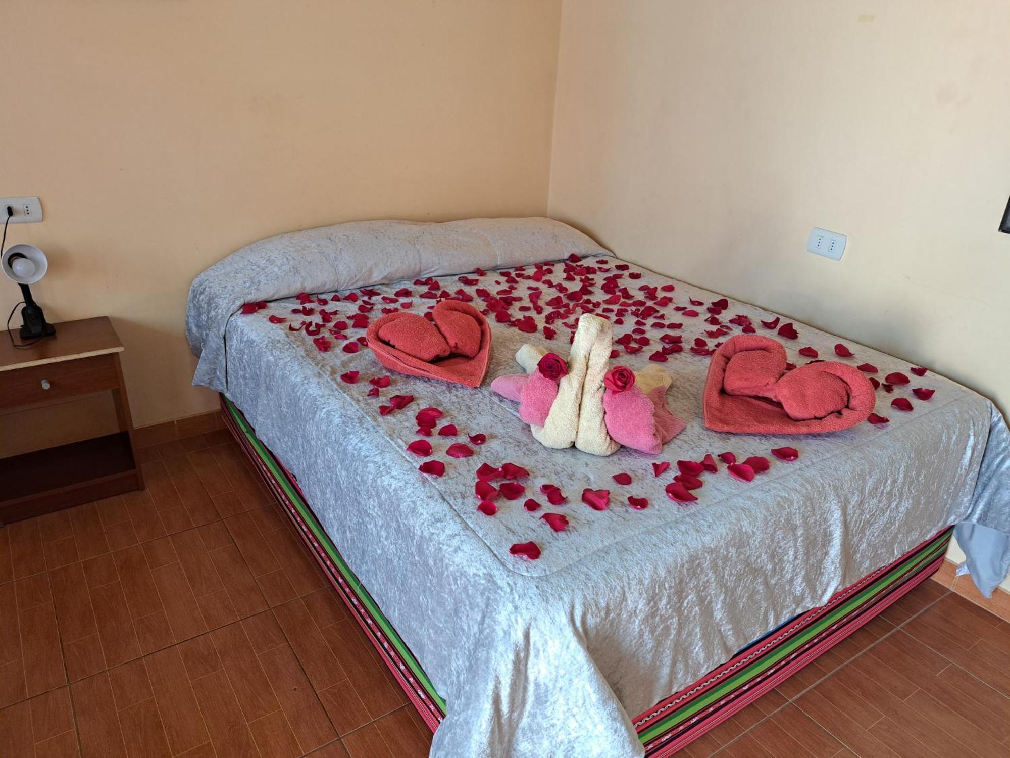 Hostal El Amigo Lucho San Pedro de Atacama Exterior photo