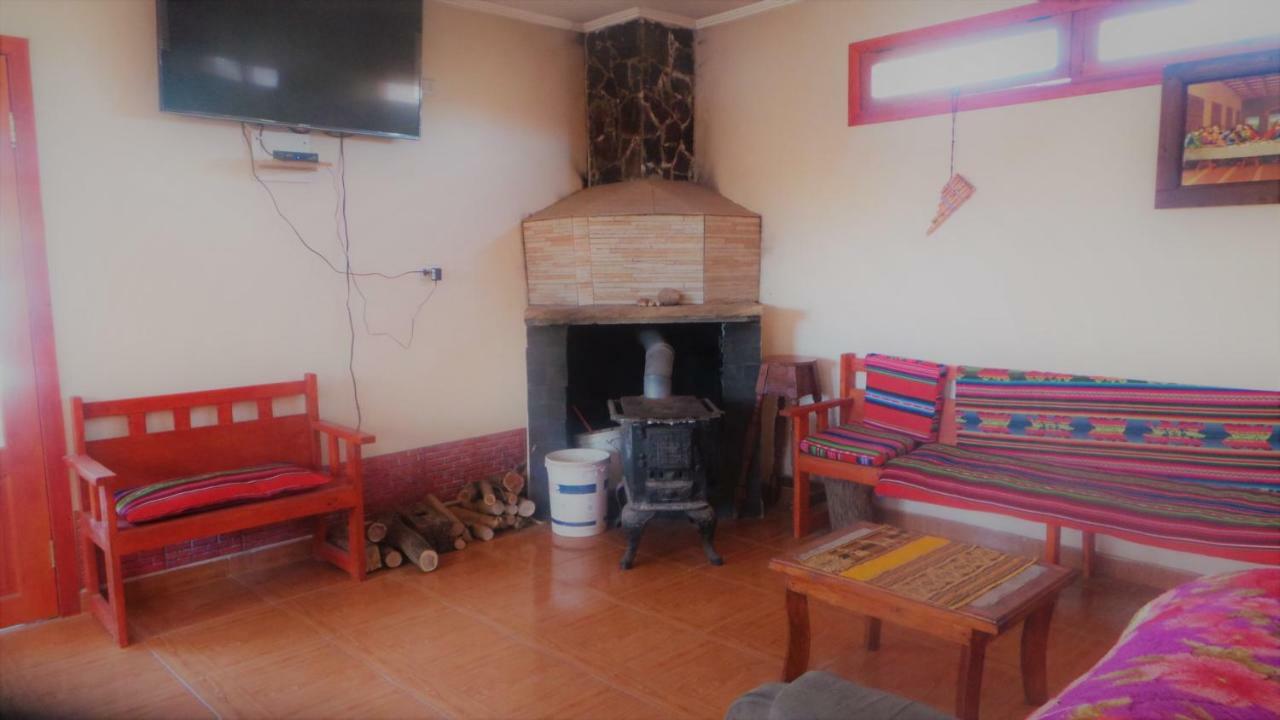 Hostal El Amigo Lucho San Pedro de Atacama Exterior photo